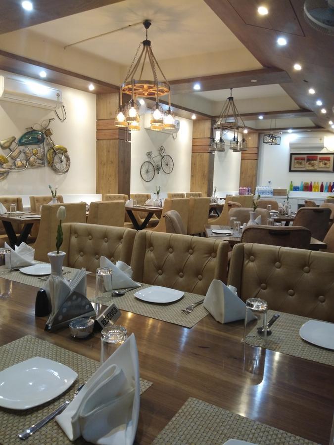 Hotel Khetan Palace カティハル エクステリア 写真