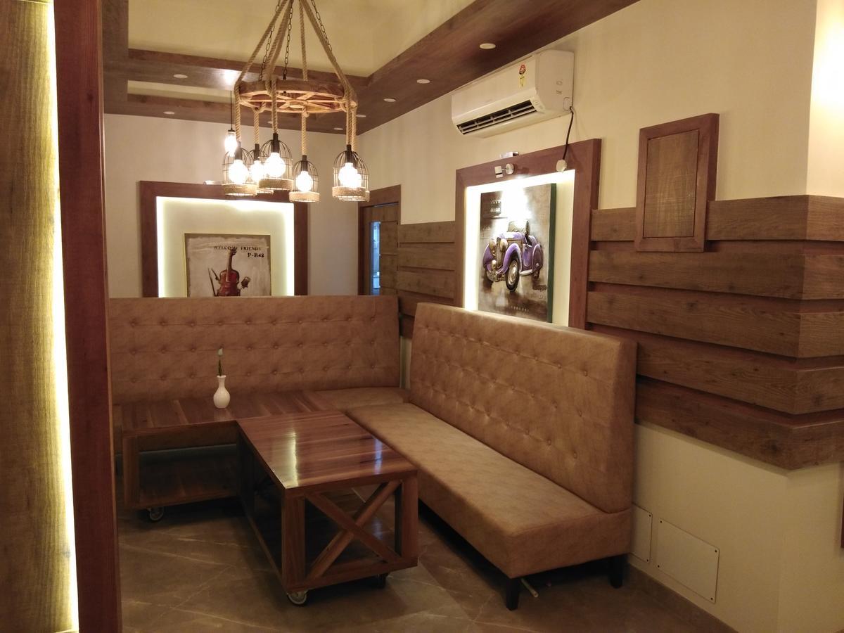 Hotel Khetan Palace カティハル エクステリア 写真