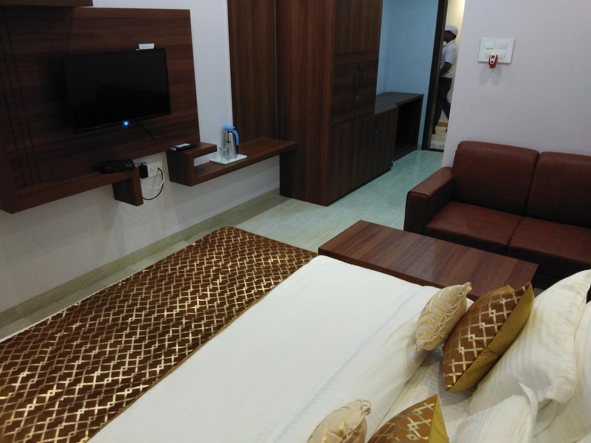Hotel Khetan Palace カティハル エクステリア 写真